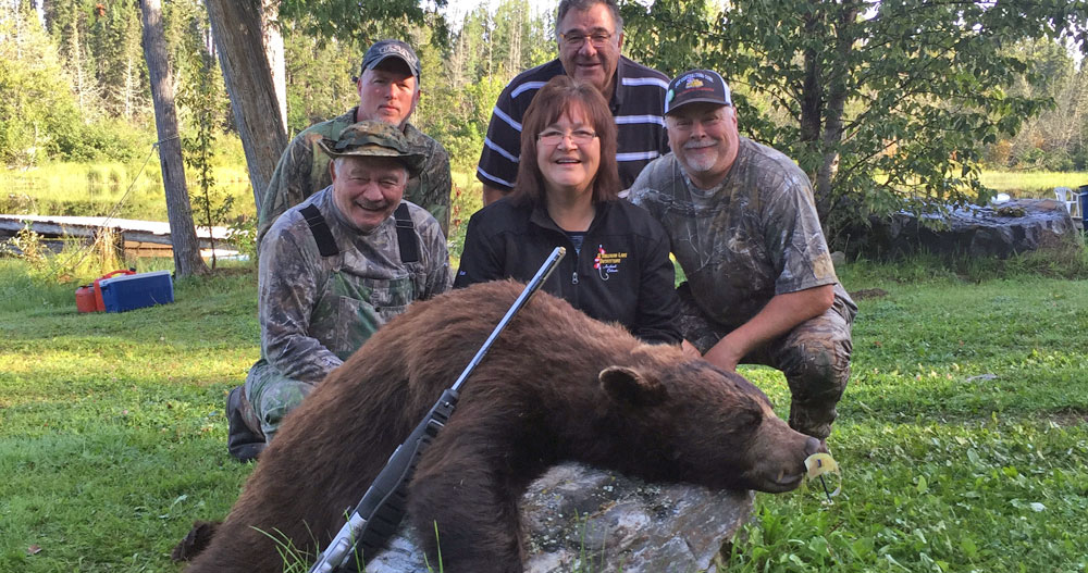 bear hunt, bear hunts, canada bear hunts, canada bear hunting, canada bear hunting guides