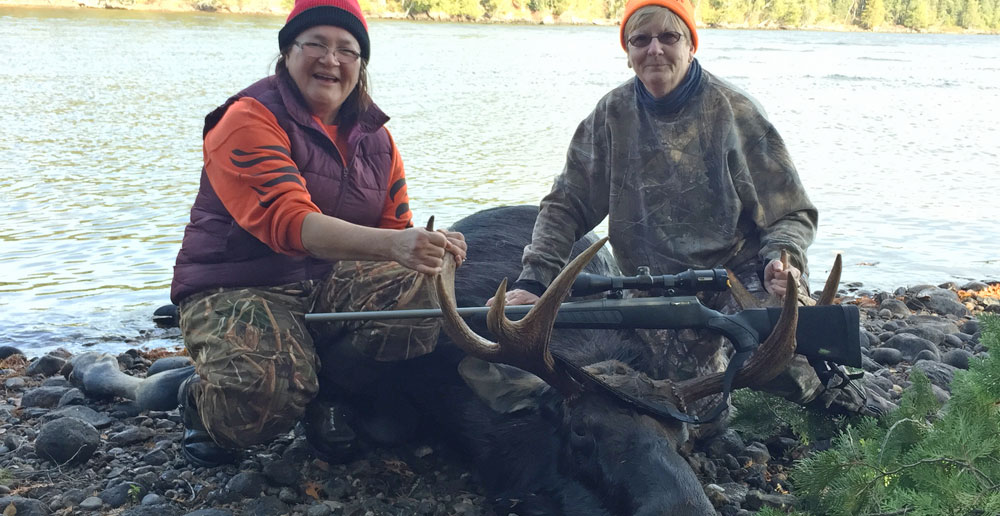 moose hunt, moose hunts, moose hunting, moose hunting guides, canada moose hunt, canada hunting guides
